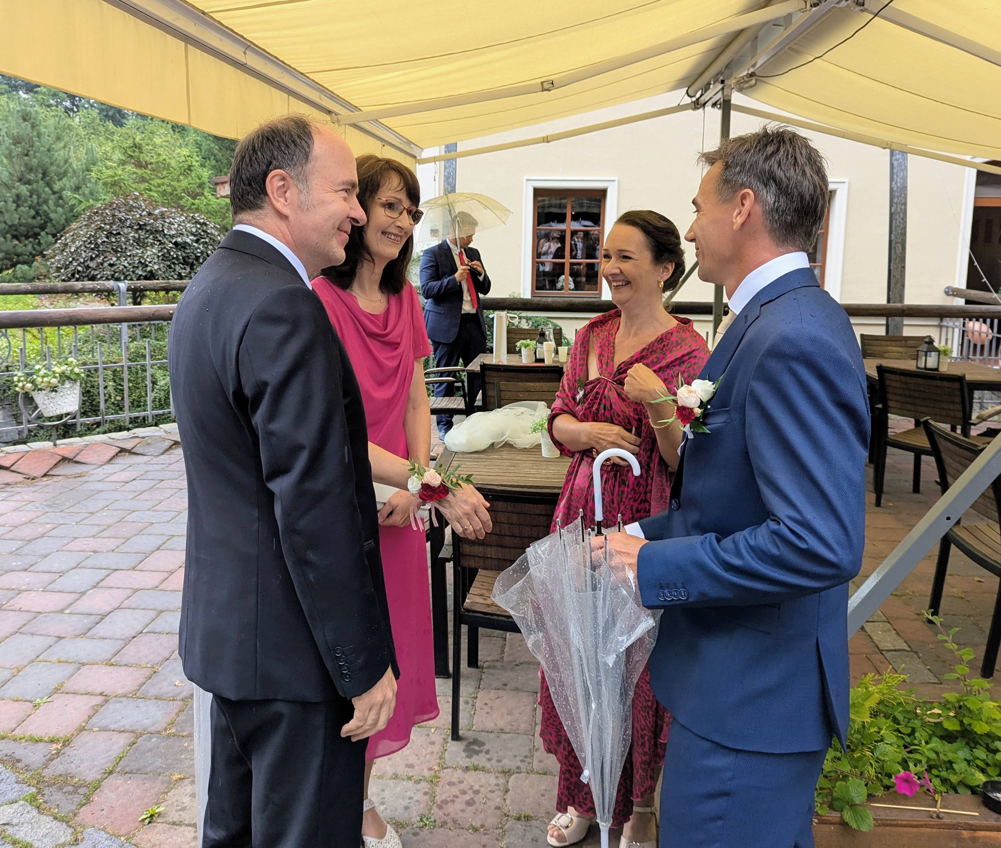 blog - hoste prijizdeji